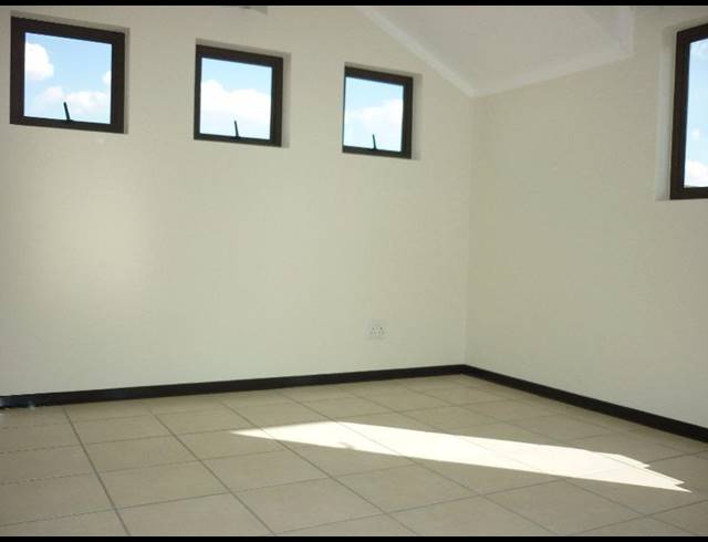 1 BEDROOM PROPERTY TO RENT IN DOUGLASDALE